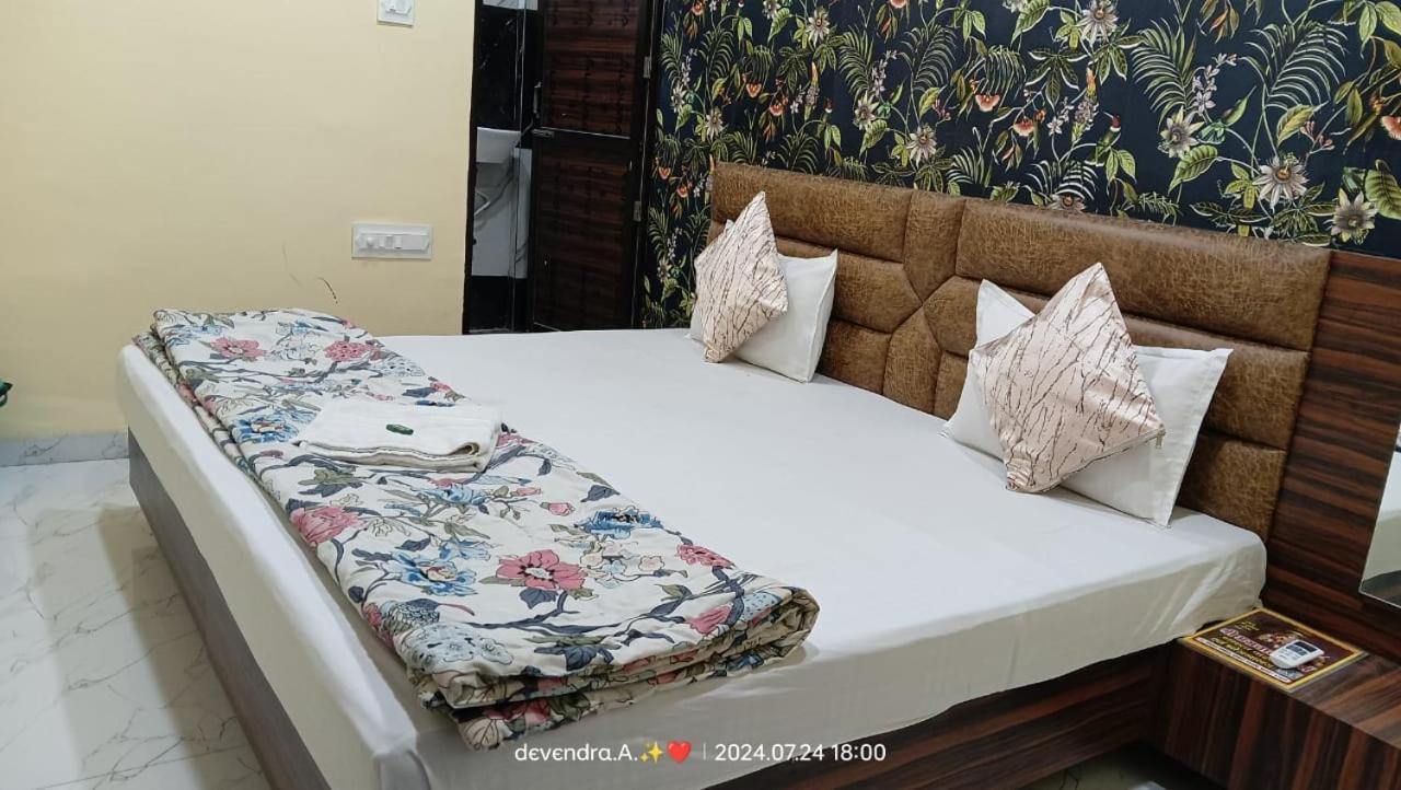 Hotel Ganga Sagar Udždžain Exteriér fotografie